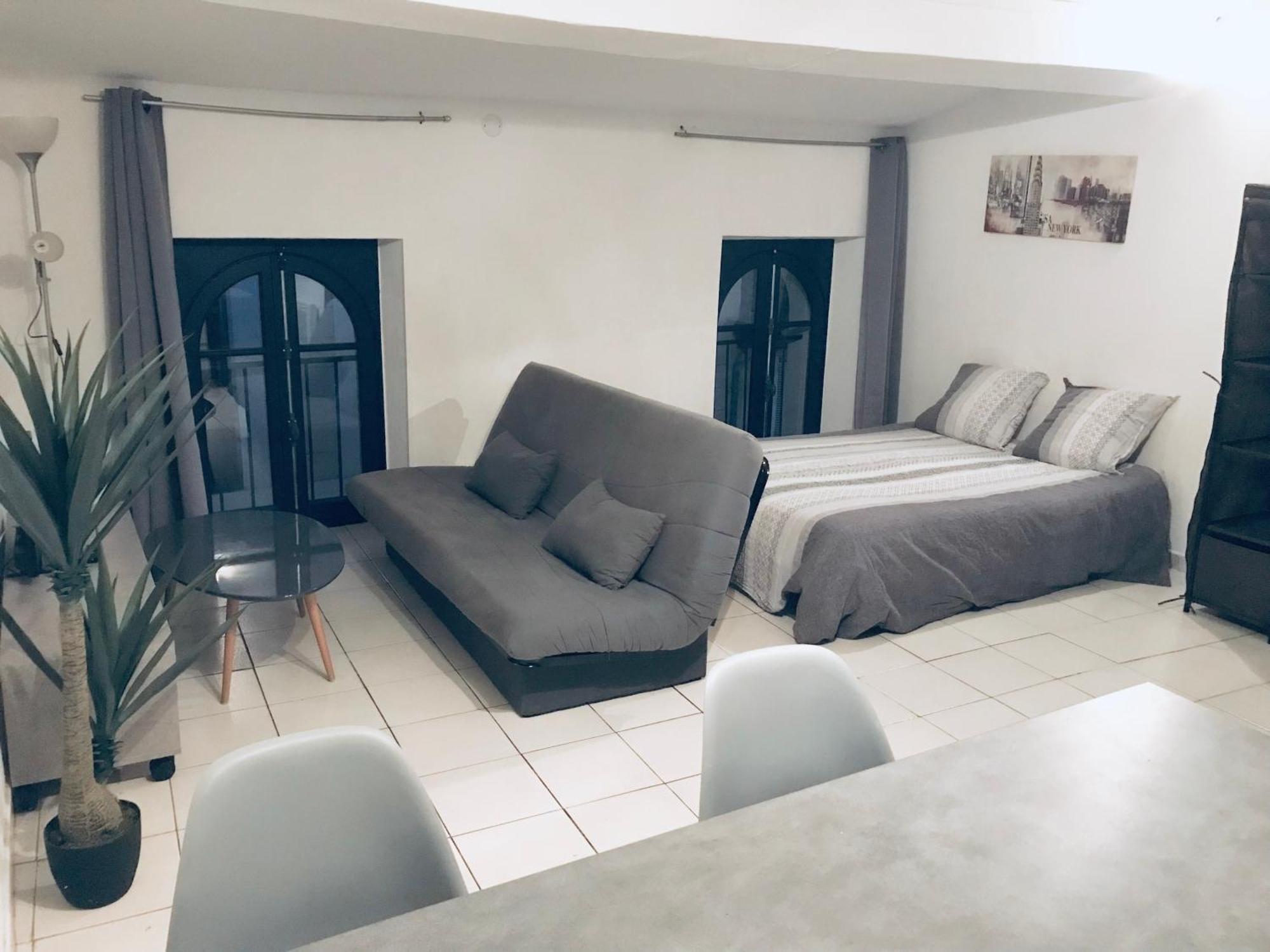 Appartamento Studio Des Cathares Carcassonne Esterno foto
